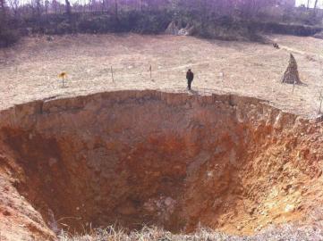 �Ĵ�һ���f�����Z¡¡�6���γ�ֱ��20�����